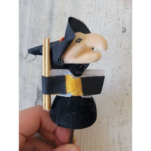 Witch Halloween broom pick home decor plush - Picture 2 of 5